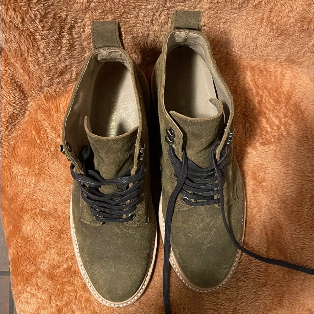 Taylor Stitch Olive Suede Chukka Boots - Picture 5 of 9
